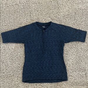 Zoic women’s cycling top medium